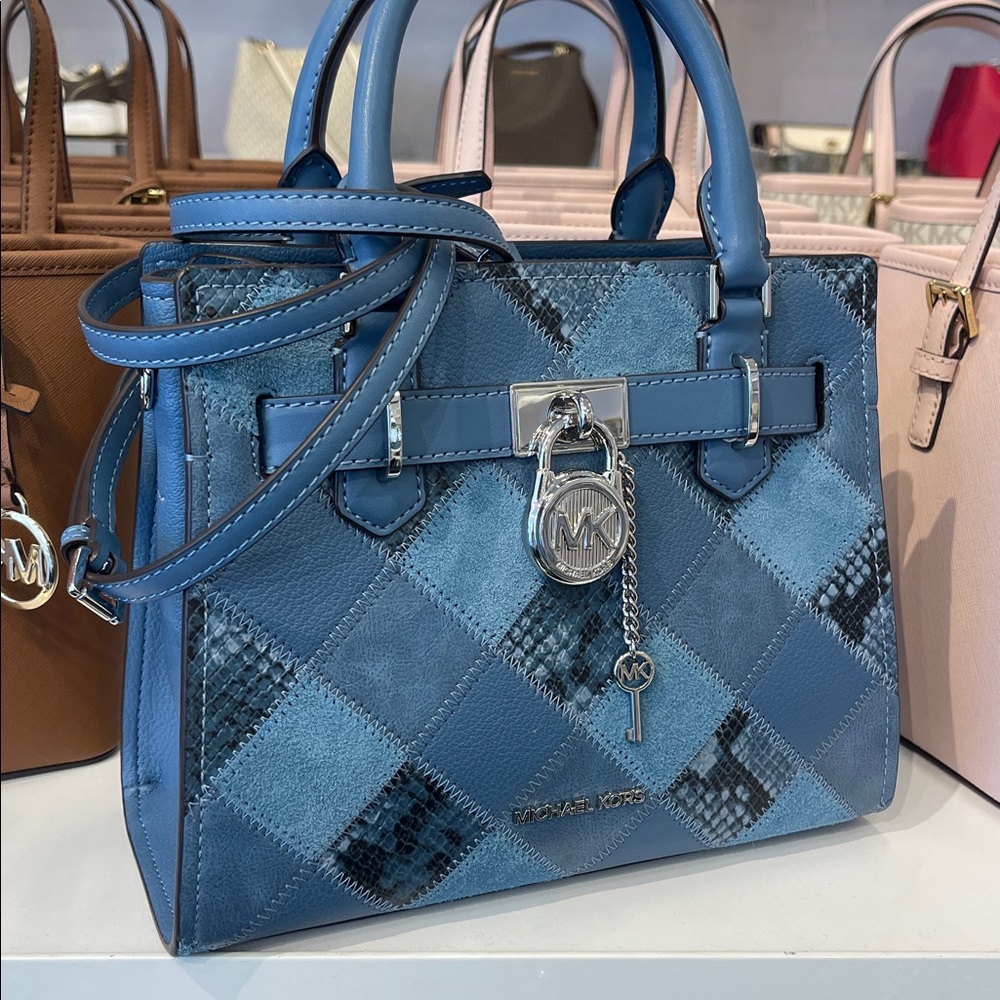 MICHAEL KORS Hamilton Sm Patchwork Satchel Crossbody Bag
Cornflower
NWT - Picture 12 of 16